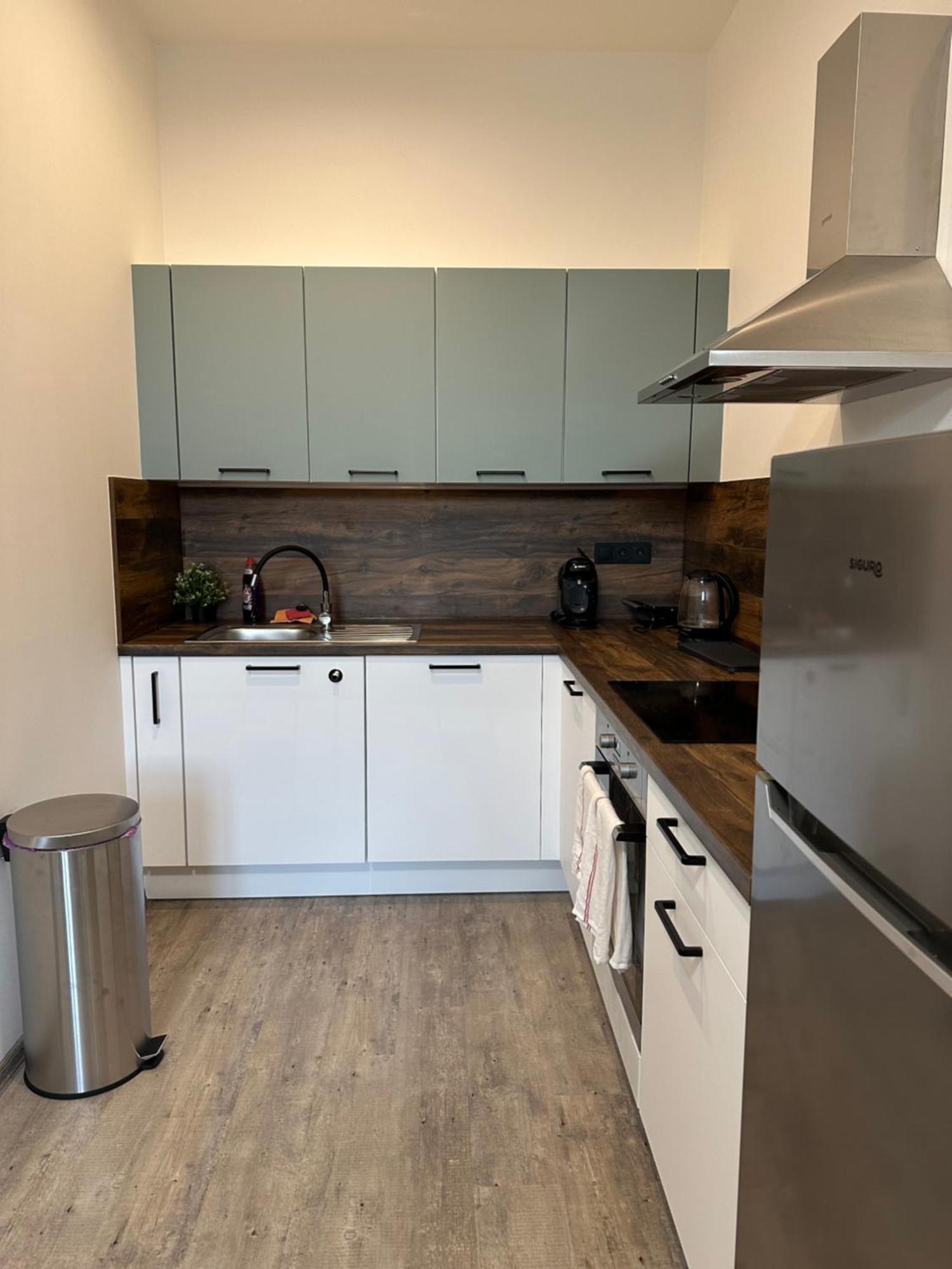 Apartman Palackeho Tabor Ngoại thất bức ảnh